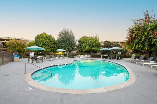 Photo - Wexford Manor Apartments