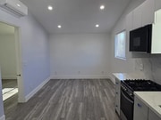 Photo - 6546 Bobbyboyar Ave