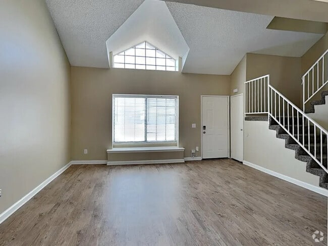 Building Photo - 7401 Lime Ave Rental