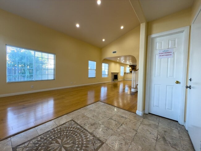 Photo - Beautiful 4 Bedroom, 3 Bath Home in Lemon ...