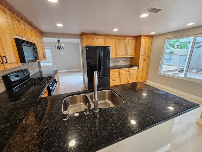 Photo - 12566 Salmon River Rd