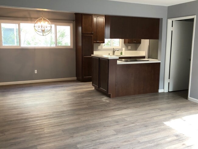 Photo - 1220 Amethyst St Unit B