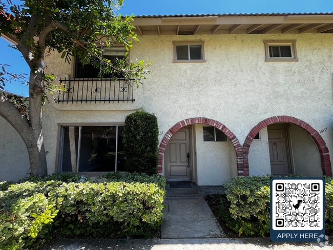 Building Photo - Spacious 3-Bedroom Home for Lease in Prime...