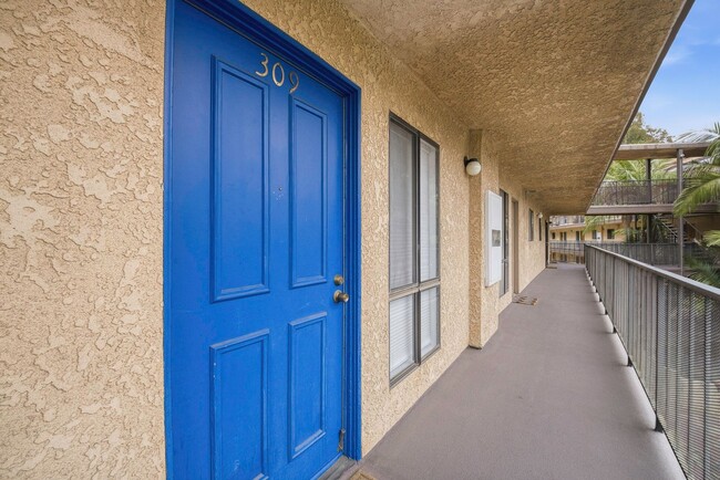 Photo - FALL IN LOVE with Highland Park Living! Unit 309
