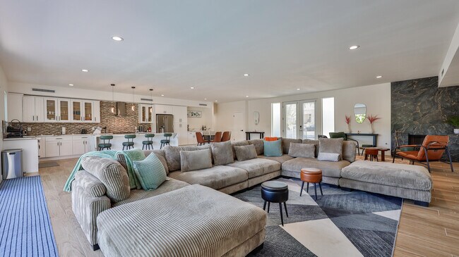 Photo - 73042 Willow St