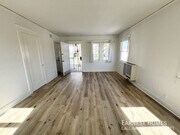 Photo - 646 Ocean Park Blvd