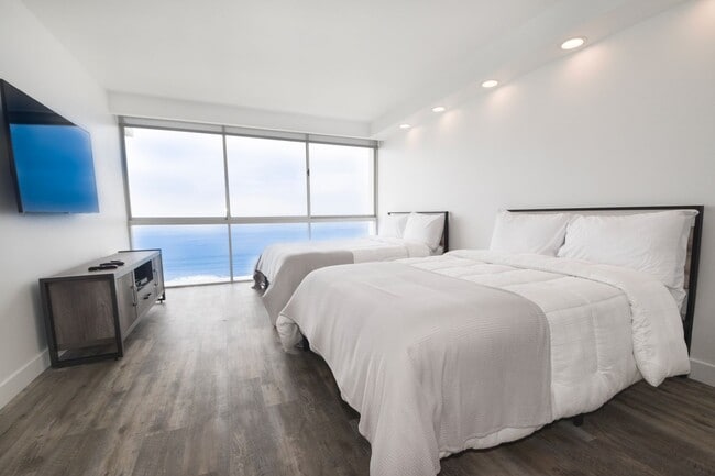 Photo - 1830 Avenida Del Mundo Unit Vacation Rental