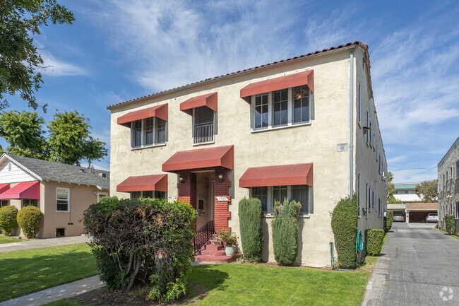 Building Photo - 1513 Dixon St