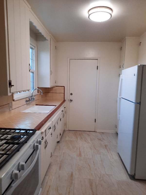 Photo - 4740 Vantage Ave Unit Apt. 4