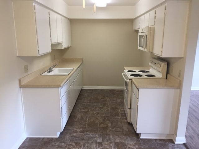 Photo - 1920 Peyton Ave