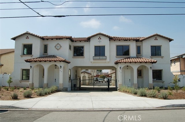 Building Photo - 425 W Duarte Rd Unit 410 Rental