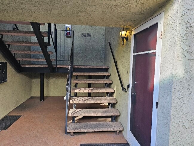 Photo - 9634 Park St