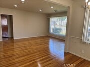 Photo - 831 W Harvard Pl