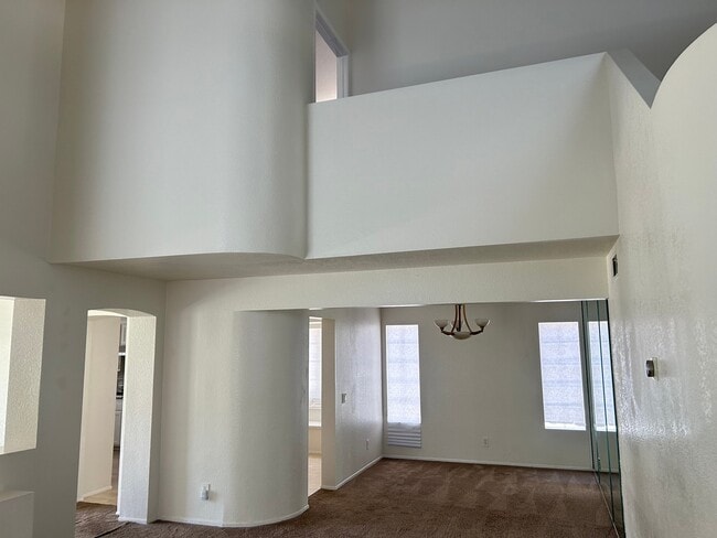 Photo - 2543 Spinnaker Ave