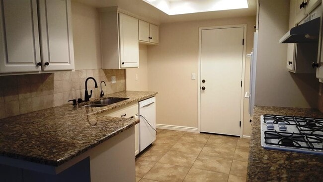 Photo - 33055 Dolphin Ct