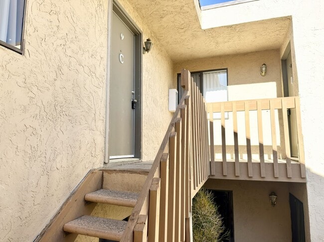 Photo - Spacious Upstairs Unit in Convenient Location! Unit C