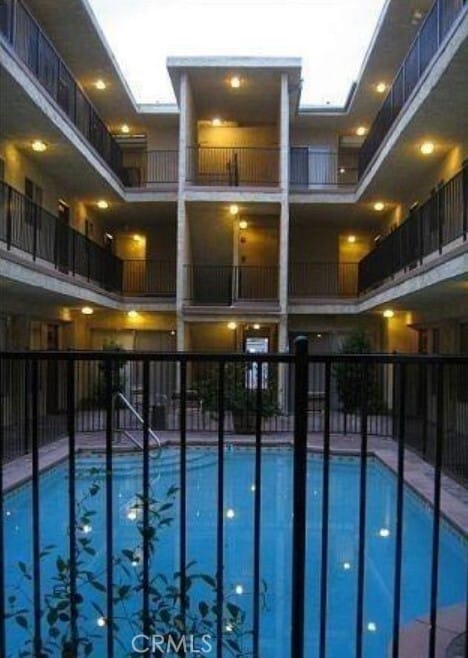 Building Photo - 21219 Roscoe Blvd Unit 215 Rental