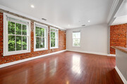 1BR, 1BA -650SF - 1236 N Flores St Apartments