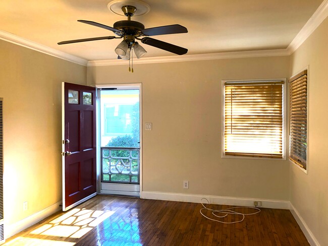 Photo - 3120 Colorado Ave Unit B