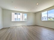 Photo - 13024 Union Ave Apartment