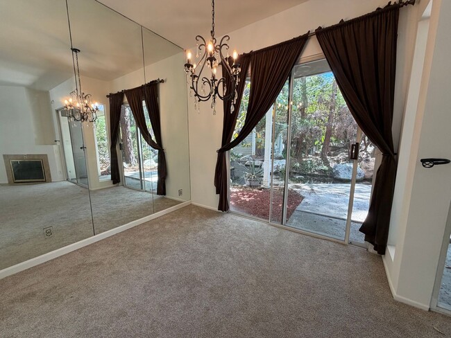 Photo - COSTA MESA 2 BEDROOM, 2 BATHROOM CONDO $3,475 (BRISTOL & BAKER)