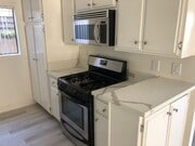 Photo - 408 N Venice Blvd Unit A