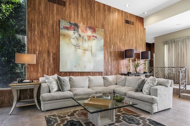 Photo - 45550 Navajo Dr