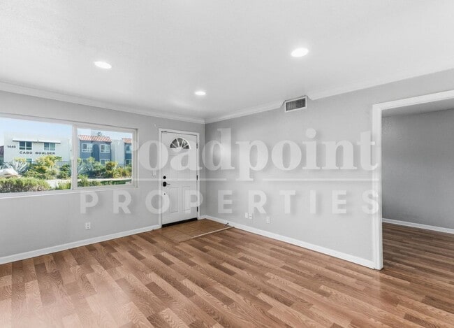 Photo - 1423 N Broadway
