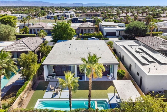 Photo - 57671 Salida del Sol