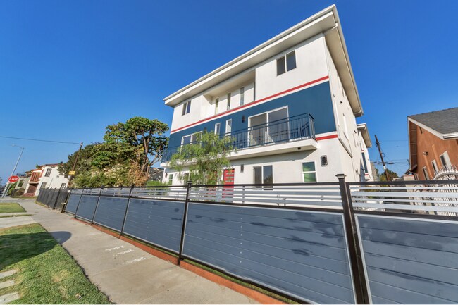 Photo - 2808 S Redondo Blvd