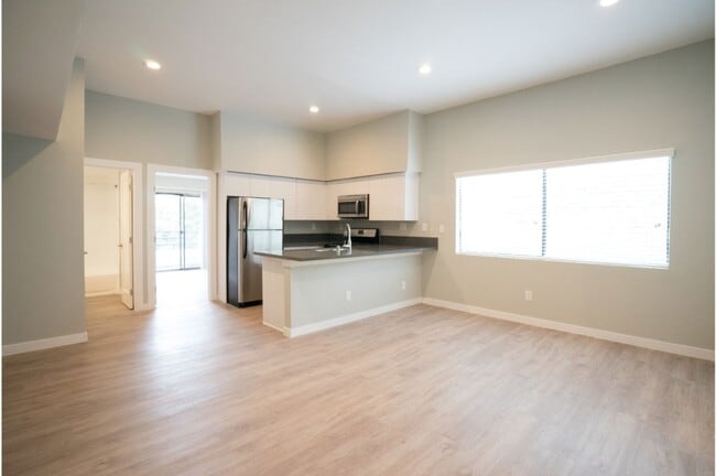 Photo - 3426 West 1st St