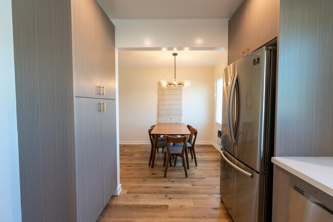 Photo - 1319 Havenhurst Dr