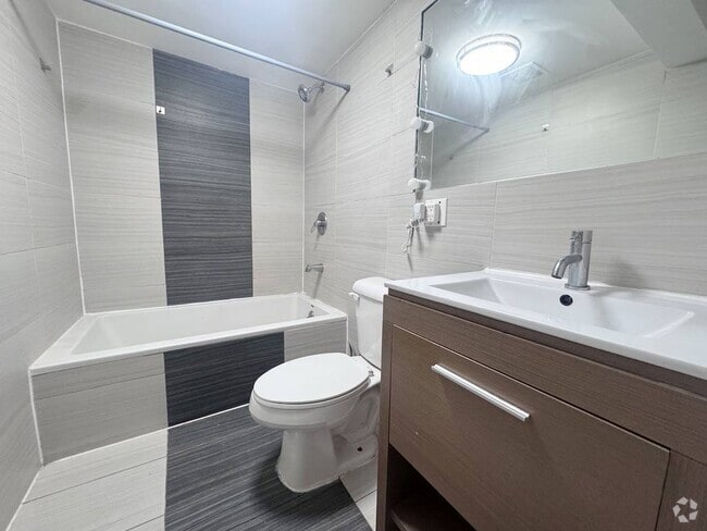 Building Photo - 10916 Woodley Ave Rental