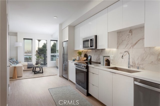 Photo - 511 S Harbor Blvd Unit 822