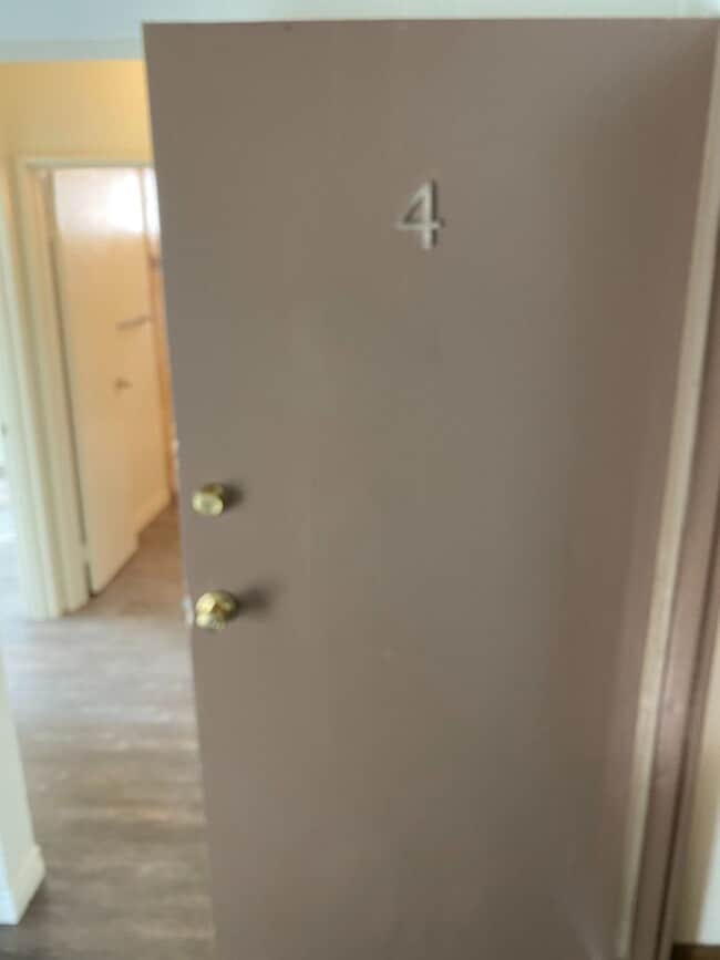 Photo - 3728 S Bentley Ave Unit 4