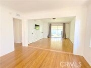 Photo - 14722 Addison St
