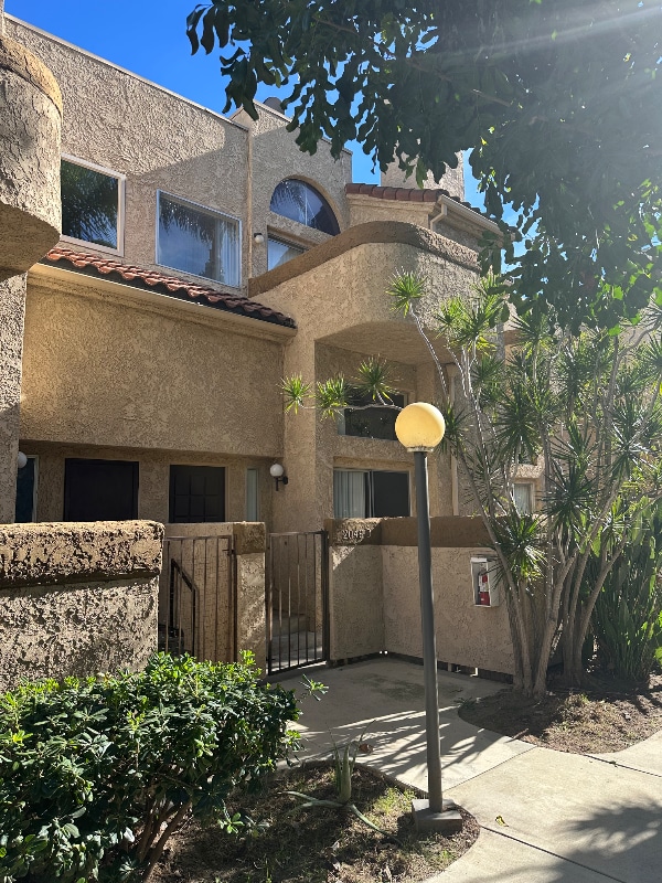 Photo - 2046 S Bon View Ave Unit D