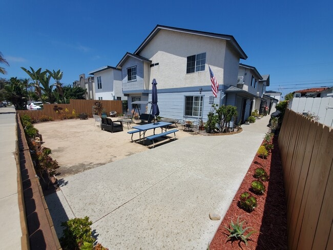Front of complex - 4864 Cape May Ave Townhome