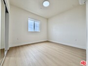 Photo - 235-235 1/2 N Chicago St Unit 235 1/2