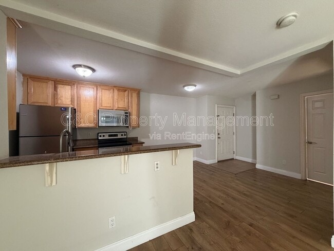 Photo - 1045 Peach Ave Unit 5