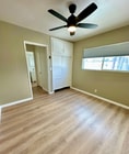Photo - 1570 Hornblend St House