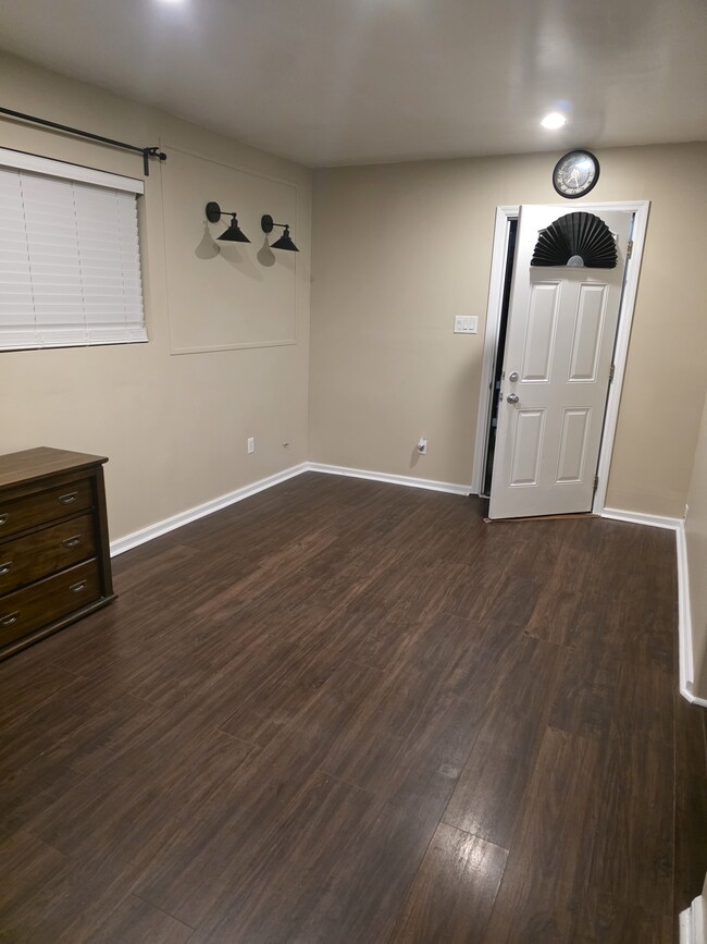 Photo - 1348 Agate Ave Unit Studio guest house