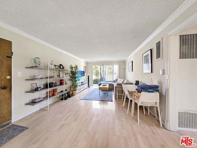 Photo - 440 Raymond Ave Unit 1