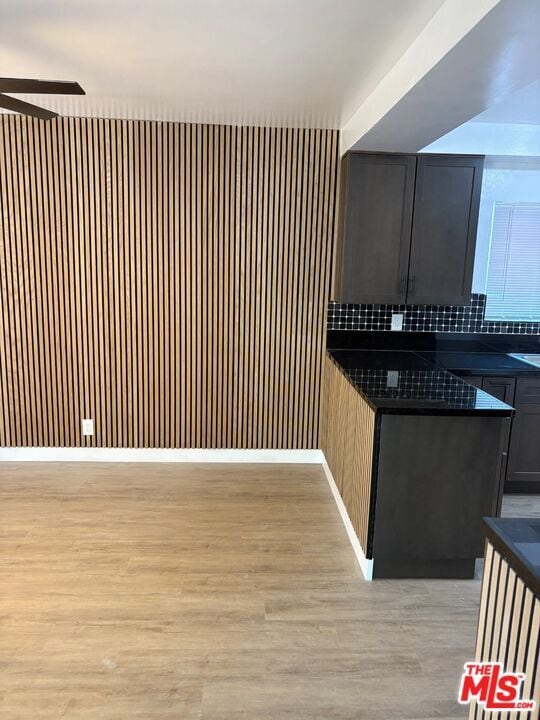 Photo - 4464-4142 W 142nd St