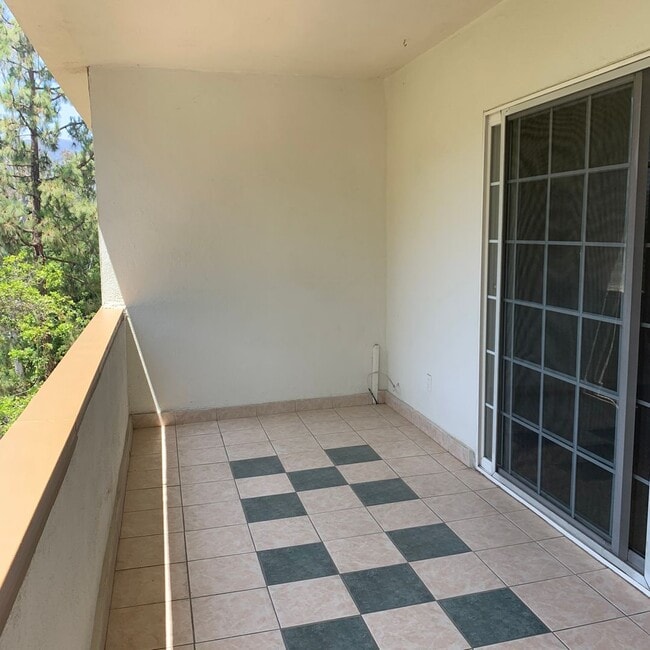 Photo - 1935 Alpha Rd