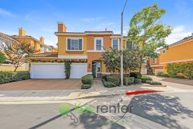 Building Photo - Stunning Westpark Condo in the Heart of Ir...