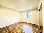 Photo - 15950 Cohasset St