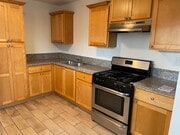 newer kitchen - 2611 Mathews Ave Unit 5