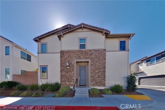 Building Photo - 31675 Hans Dr