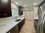 Photo - 355 N Vermont Ave Townhome